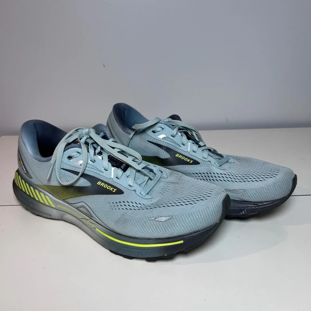 Brooks brand model